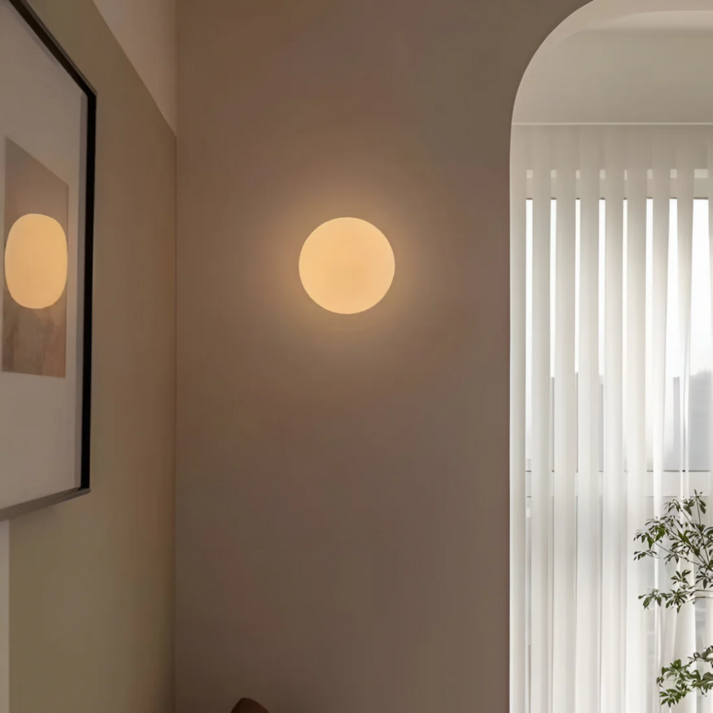 Pietas - Stylish Glass Wall Lamp