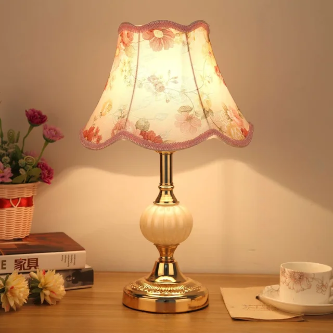 Quixy - Vintage Scandinavian Table Lamp