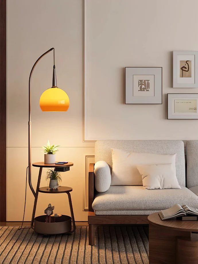 Miraia - Bauhaus Retro Floor Lamp